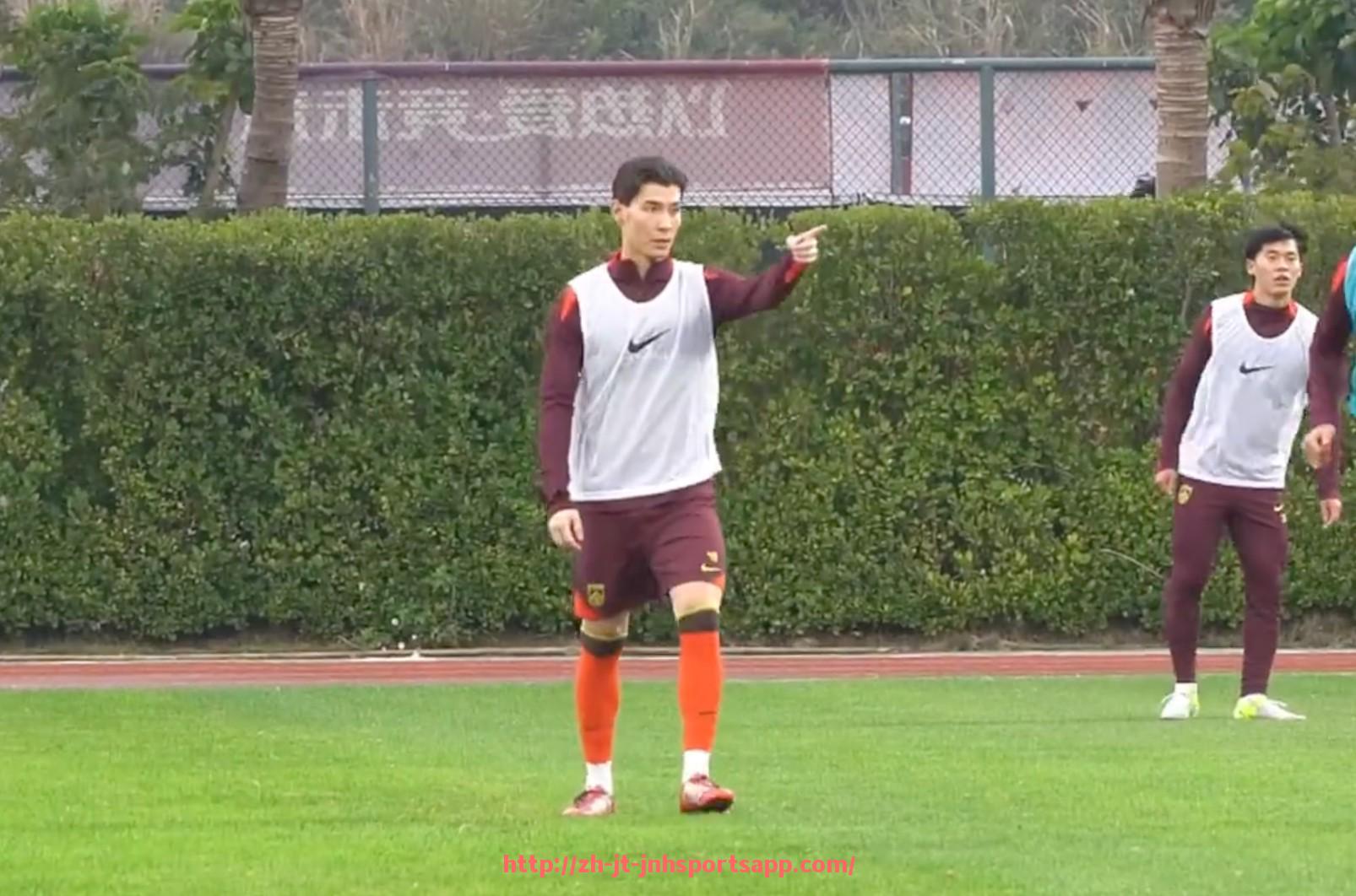 金年会app-世俱杯主办城市体育文化推广路径及民众参与热情提升策略